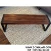 Bangku Kayu Minimalis