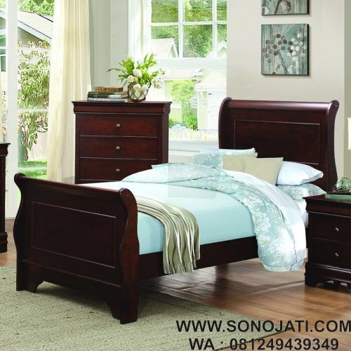 Tempat Tidur Minimalis Kayu Alivia
