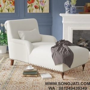 Kursi Malas Sofa Putih Fiona