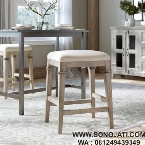 Kursi Mini Bar Minimalis Poyen