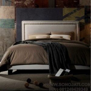 Tempat Tidur Kayu Misael