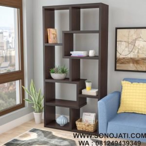 Lemari Buku Kayu Geometris Ansley