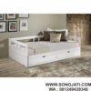 Day Bed Putih Bechtold Daybed