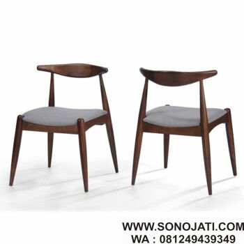 Set Makan Kayu Solid Millie 5 Piece