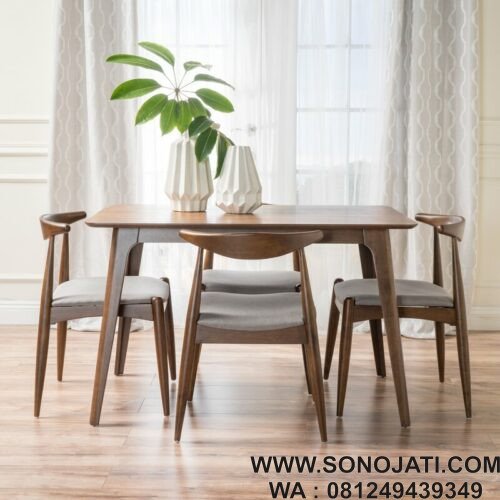 Set Makan Kayu Solid Millie 5 Piece