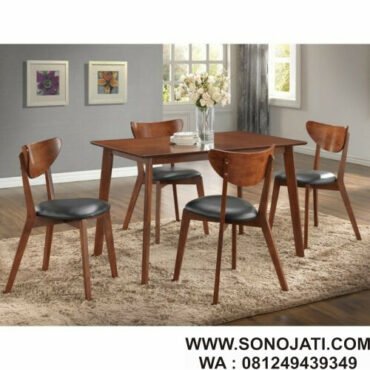 Set Makan Kayu Solid Urijah 5