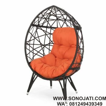 Kursi Ayun Teardrop Borman Wicker