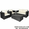 Kursi Rotan Minimalis Tempat Duduk dengan Bantal