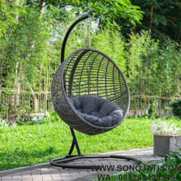 Ayunan Rotan Gantung Idalou