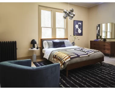 Tempat Tidur Minimalis Modern Berlapis Rayford