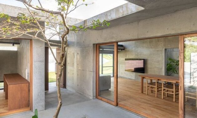 Interior rumah tropis