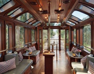 Tren interior 2025