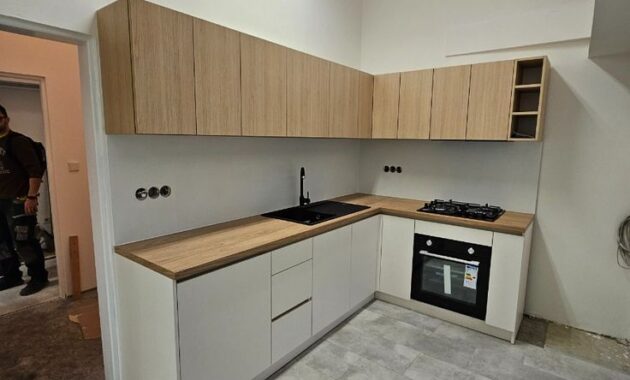 lebar kitchen set
